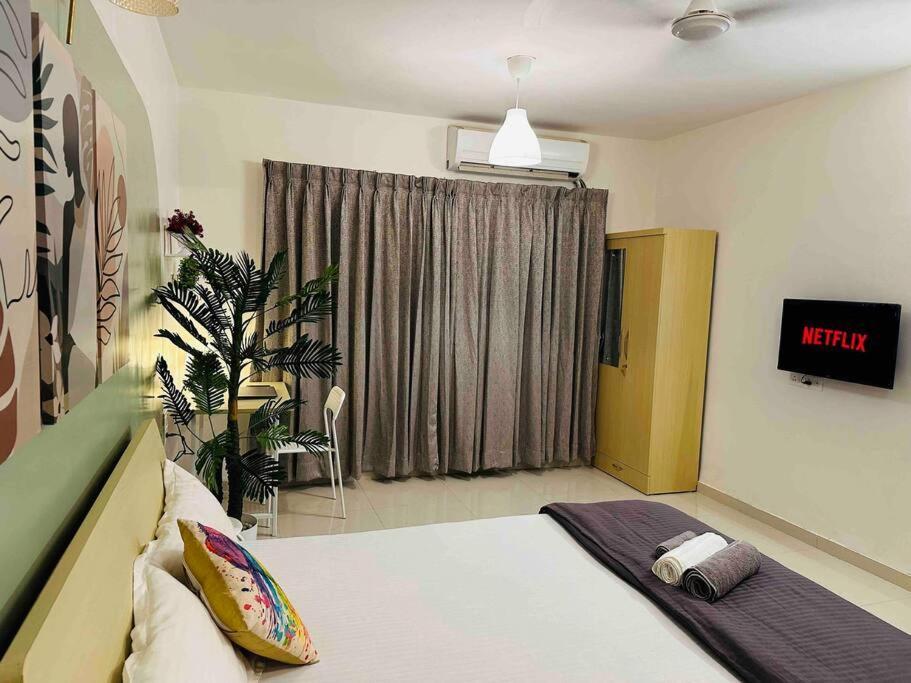Sage : Private Studio Room In Koregaon Park Pune Exterior photo